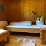 Appartement Kathrili *